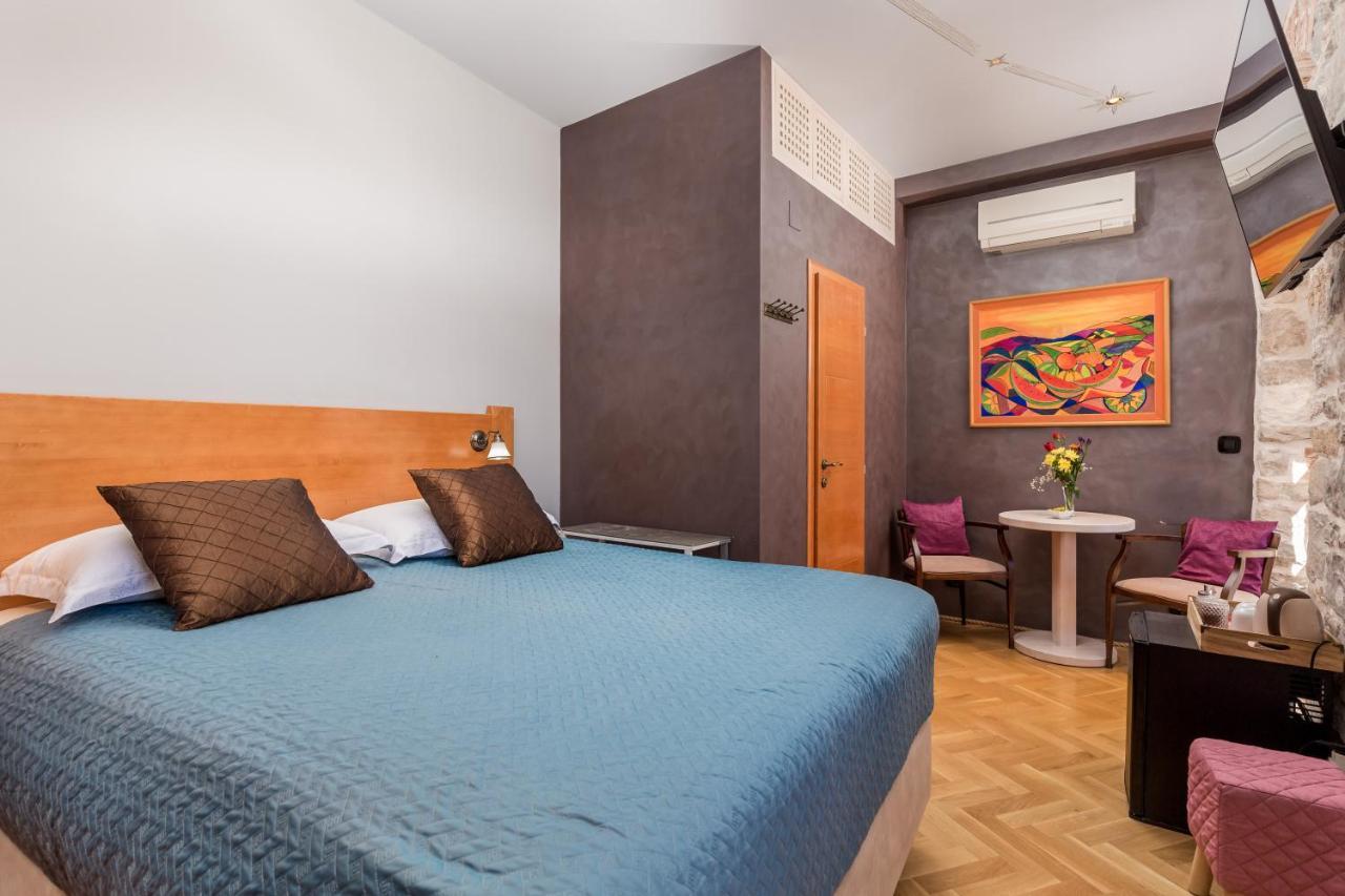 ספליט Captain'S Guest House מראה חיצוני תמונה