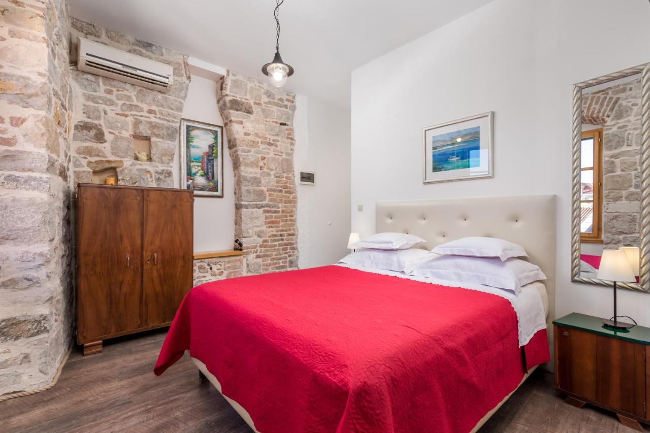 ספליט Captain'S Guest House מראה חיצוני תמונה