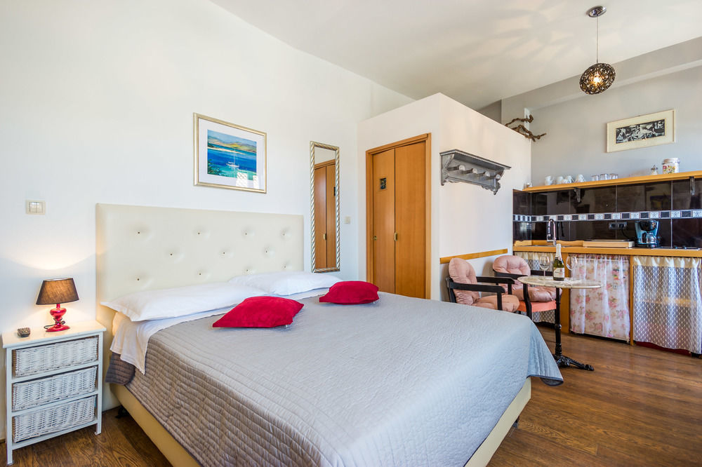 ספליט Captain'S Guest House מראה חיצוני תמונה