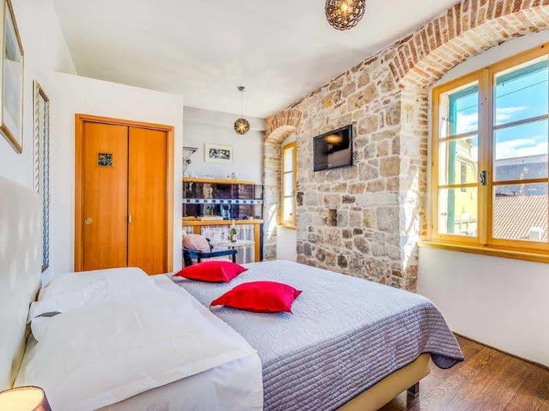 ספליט Captain'S Guest House מראה חיצוני תמונה